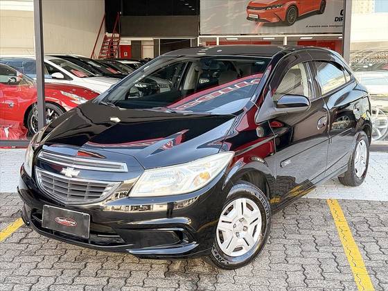 CHEVROLET ONIX 1.0 MPFI LS 8V FLEX 4P MANUAL